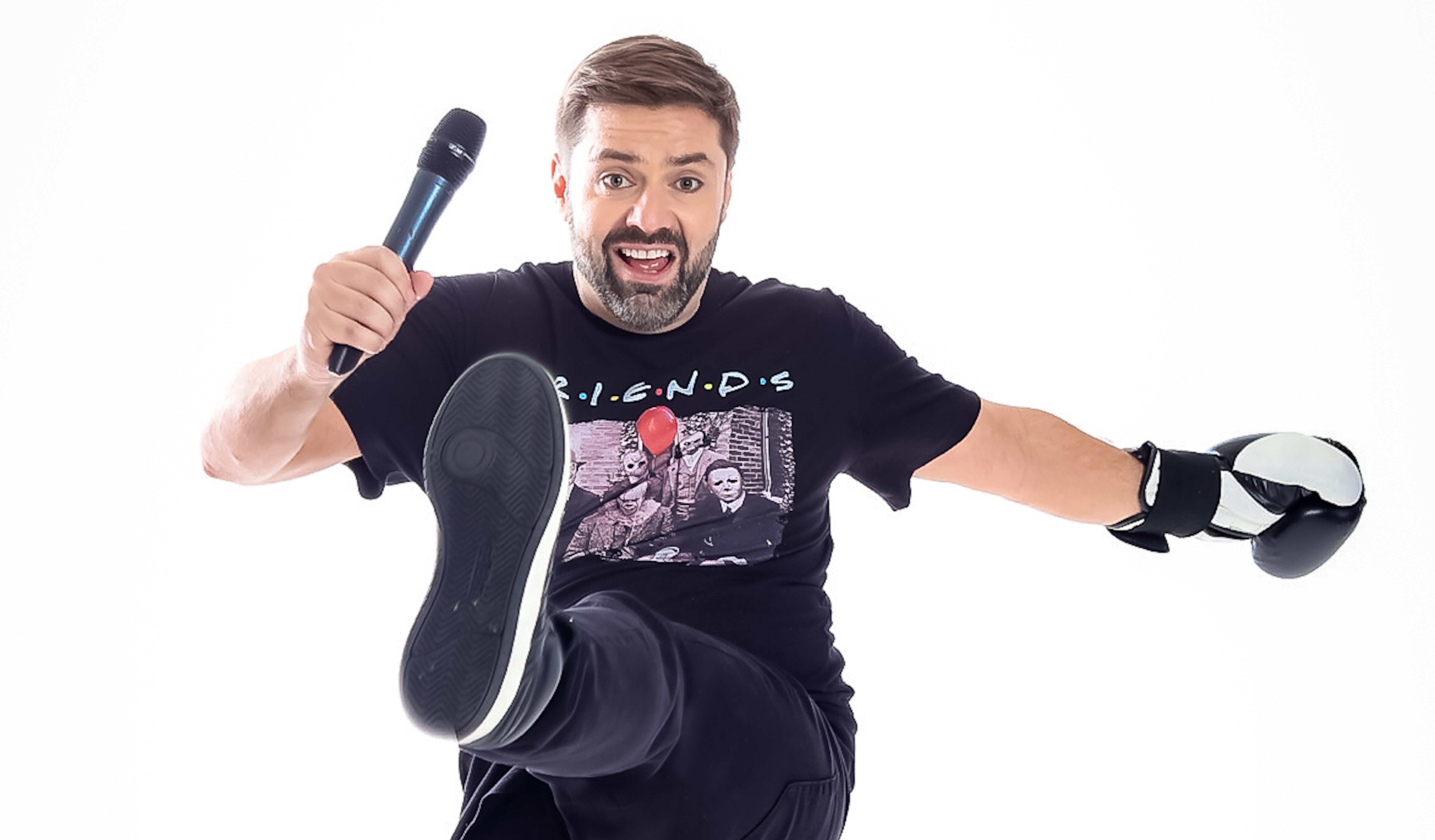 O humorista Fábio Rabin durante apresentação de stand-up comedy