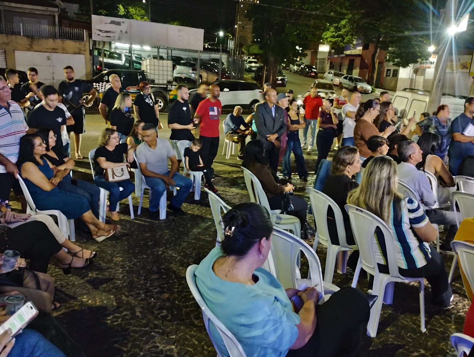 Barros Munhoz inaugura escritório político em Nova Odessa